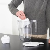 Philips Waterfilterkan 2.6L + 12 Micro X-Clean Waterfilter (filtert PFAS) AWP2933WHT12 Philips Waterfilterkan 2.6L + 12 Micro X-Clean Waterfilter (filtert PFAS) AWP2933WHT12