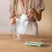 BRITA Style Eco Waterfilterkan 2.4L Poeder Groen + MAXTRA PRO Waterfilter 1055741 BRITA Style Eco Waterfilterkan 2.4L Poeder Groen + MAXTRA PRO Waterfilter 1055741